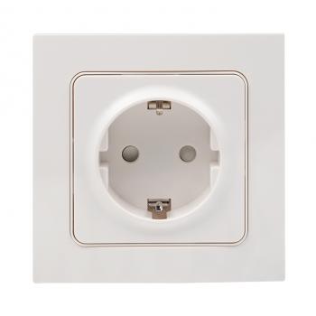 39406 Стокгольм Розетка 1-местная с/з 16А белая с защ. штор. EKF PROxima