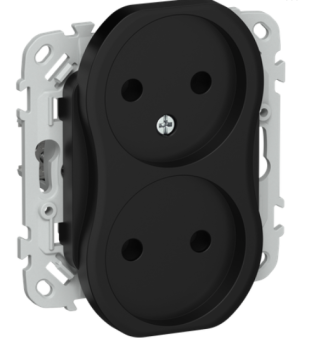 44047 Розетка 2-м СП FLITE РС02-0-ФлЧ 10А без заземл. без защ. шторок механизм черн. IEK
